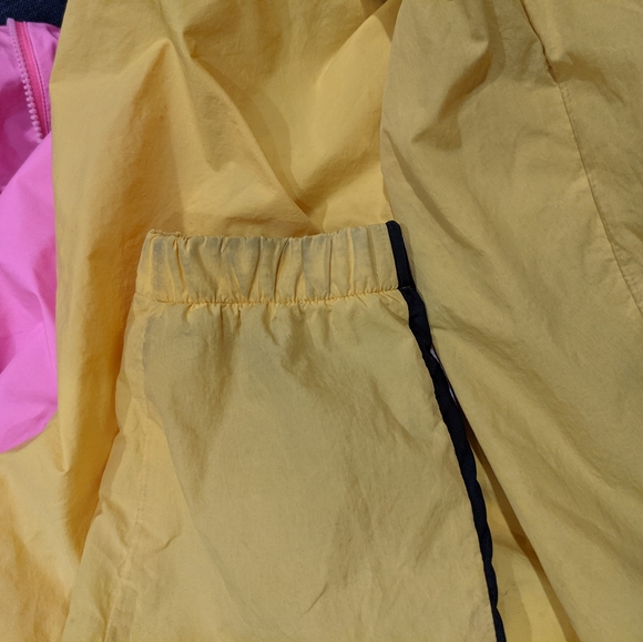 PINK Victoria's Secret Color Block Windbreaker M/L - Picture 5 of 7